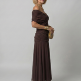Calen | Vestido Midi Fluido con Hombros al Descubierto