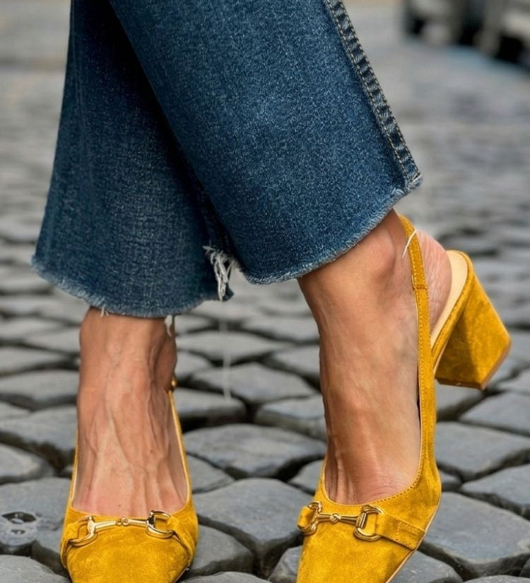 Zapatos de Tacón de Bloque Slingback de Ante Oliva