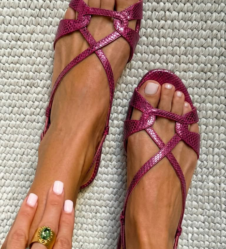 Sandalias Slingback Efecto Serpiente Planas Bronce de Punta Abierta