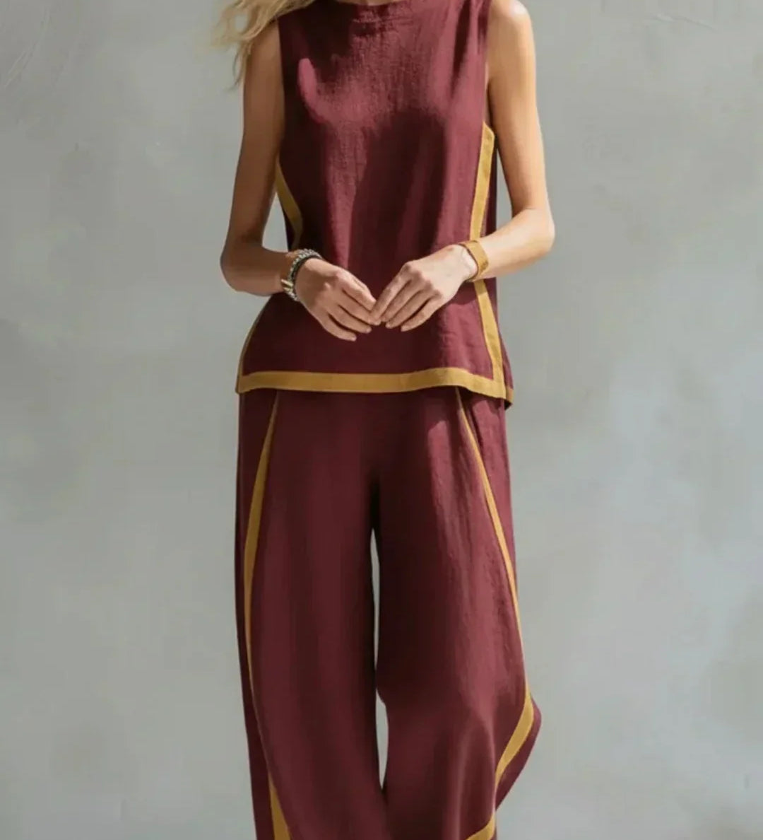 Úrsula | Conjunto Elegante y Desenfadado de Chaleco y Pantalón con Acabados Bicolor