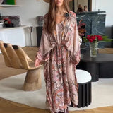 Vivienne | Vestido Maxi Estampado con Escote en V y Mangas Murciélago